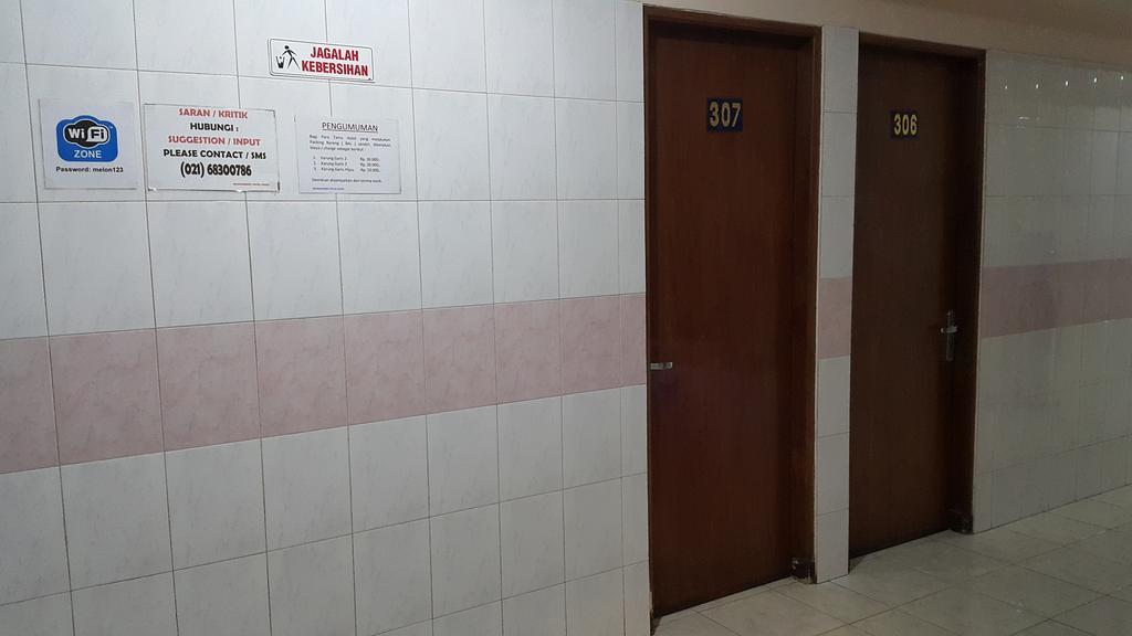 Focus Hotel Джакарта Екстериор снимка