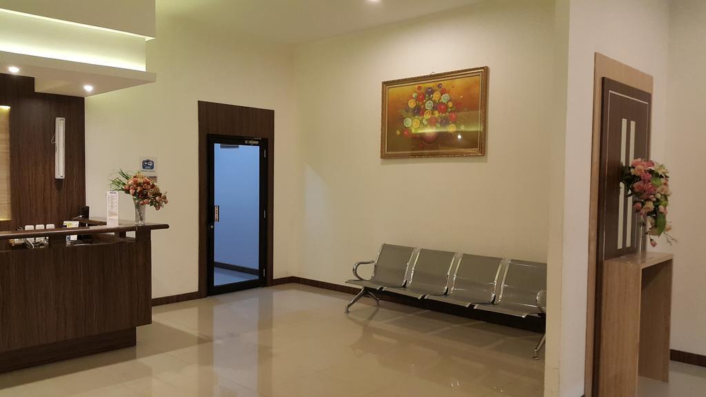 Focus Hotel Джакарта Екстериор снимка