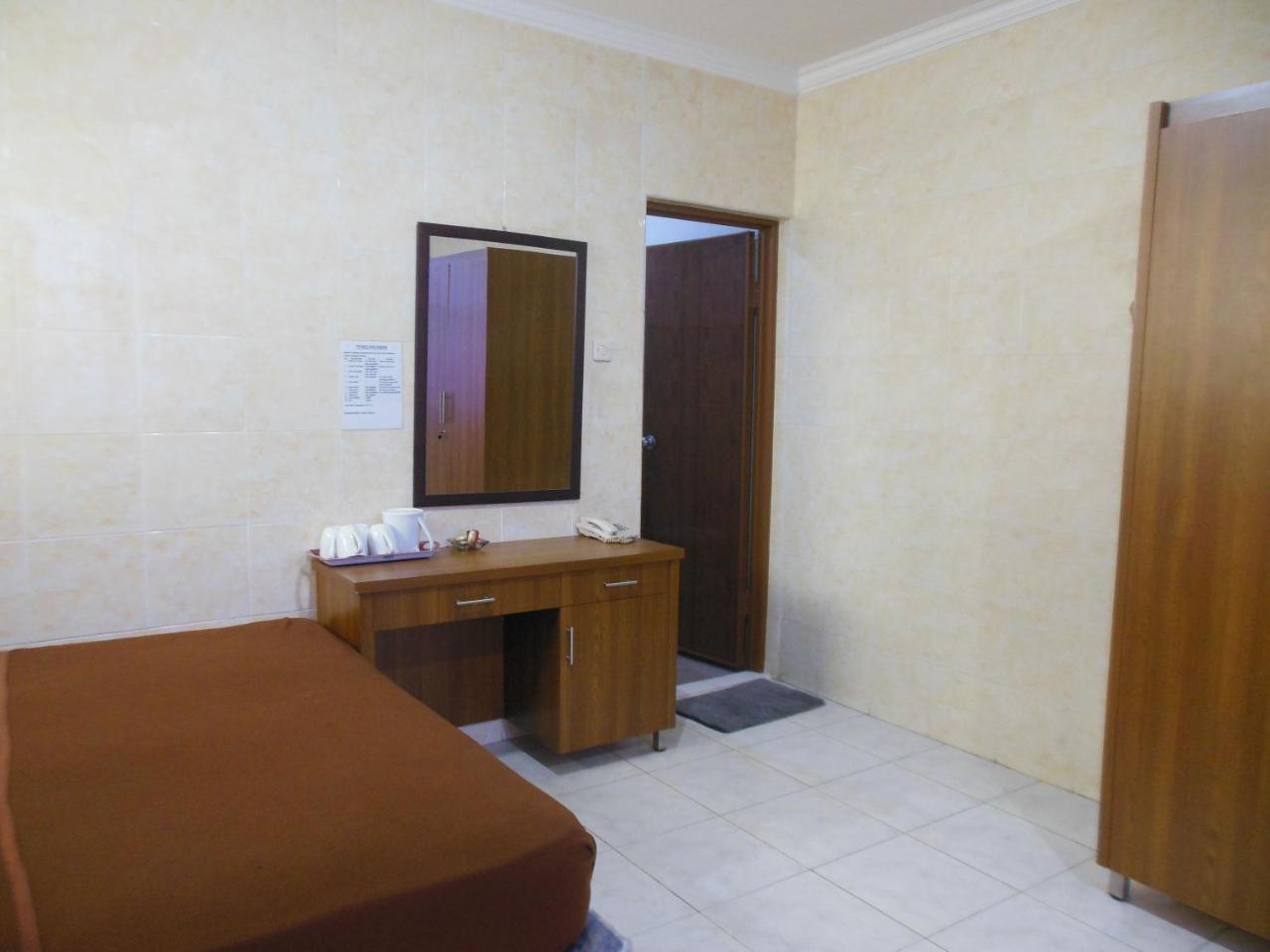 Focus Hotel Джакарта Екстериор снимка